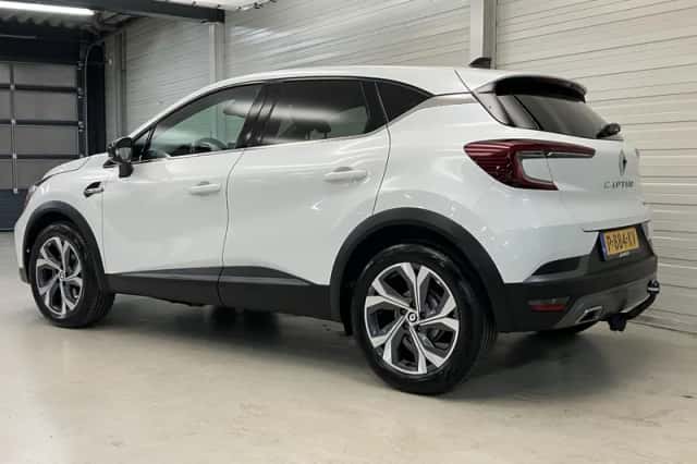 Renault Captur (2022) thumbnail 19