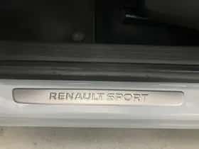 Renault Captur (2022) thumbnail 33