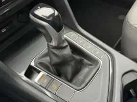 Volkswagen Tiguan (2022) thumbnail 28