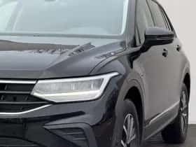 Volkswagen Tiguan (2022) thumbnail 36