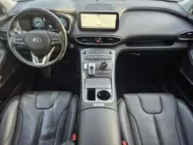 Hyundai Santa Fe (2022) thumbnail 5