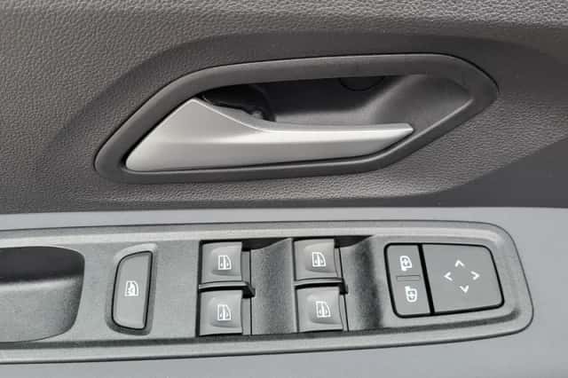 Dacia Jogger (2025) thumbnail 13