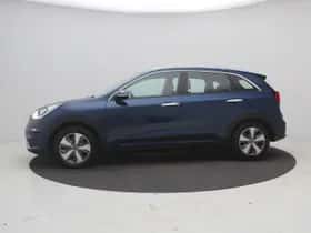 Kia Niro (2017) thumbnail 9