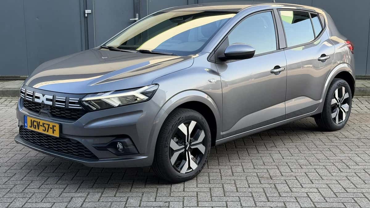 Dacia Sandero (2024) — foto 1