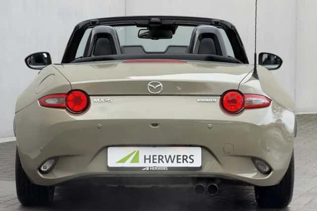 Mazda MX-5 (2023) thumbnail 47