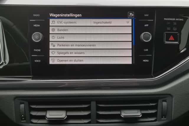 Volkswagen Polo (2022) thumbnail 28