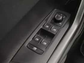 Volkswagen Polo (2022) thumbnail 37