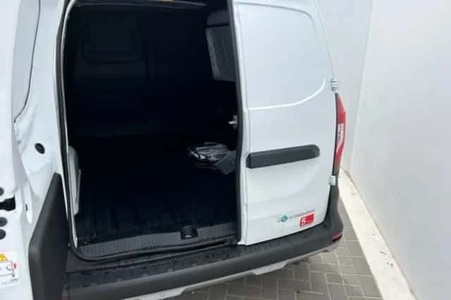 Nissan Townstar (2026) thumbnail 17