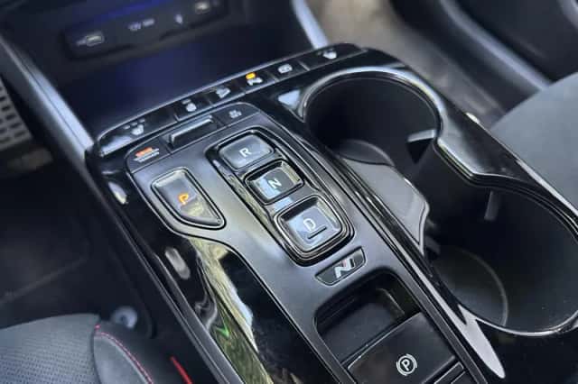 Hyundai Tucson (2021) thumbnail 18