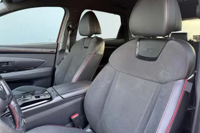 Hyundai Tucson (2021) thumbnail 24