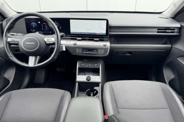 Hyundai Kona (2025) thumbnail 2