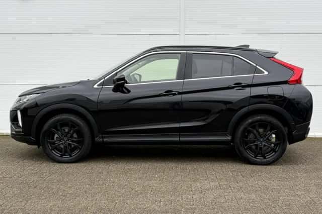 Mitsubishi Eclipse Cross (2018) thumbnail 9