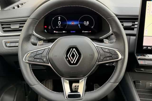 Renault Captur (2024) thumbnail 16