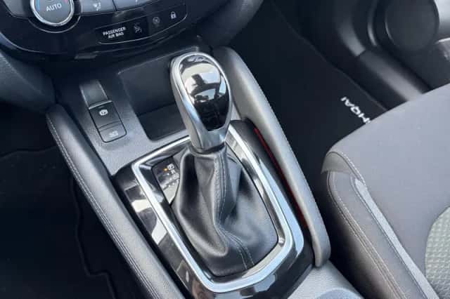 Nissan Qashqai (2021) thumbnail 25