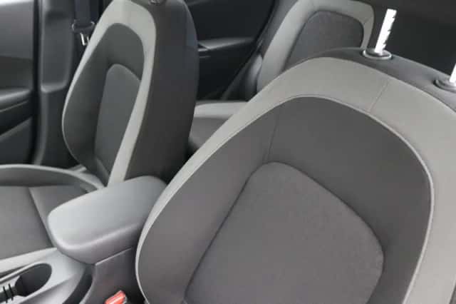 Hyundai Kona (2019) thumbnail 16