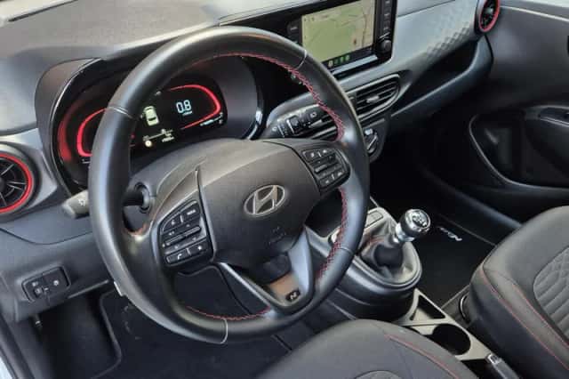 Hyundai i10 (2023) thumbnail 15