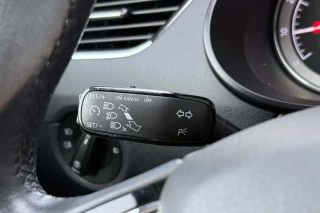 Škoda Octavia (2019) thumbnail 30