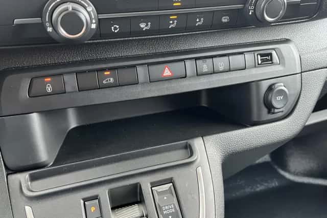 Peugeot E-Expert (2023) thumbnail 18