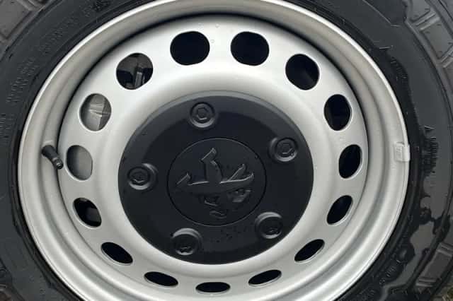 Peugeot E-Expert (2023) thumbnail 10