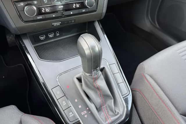 SEAT Arona (2018) thumbnail 21