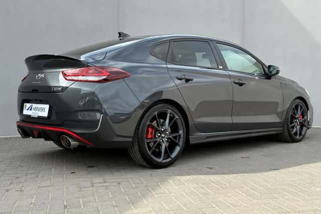 Hyundai i30 Fastback (2021) thumbnail 3