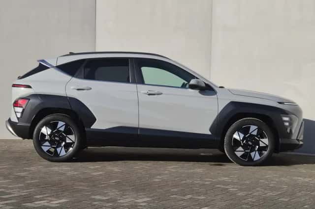 Hyundai Kona (2025) thumbnail 16