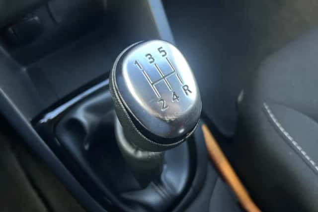 Renault Clio (2019) thumbnail 26