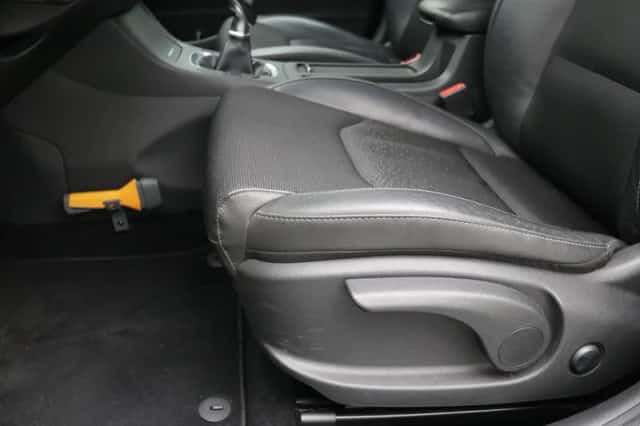 Hyundai i30 (2019) thumbnail 32