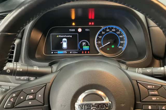 Nissan Leaf (2020) thumbnail 22