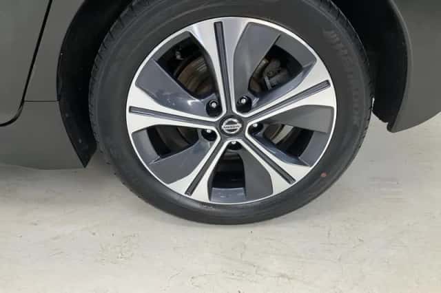Nissan Leaf (2020) thumbnail 32