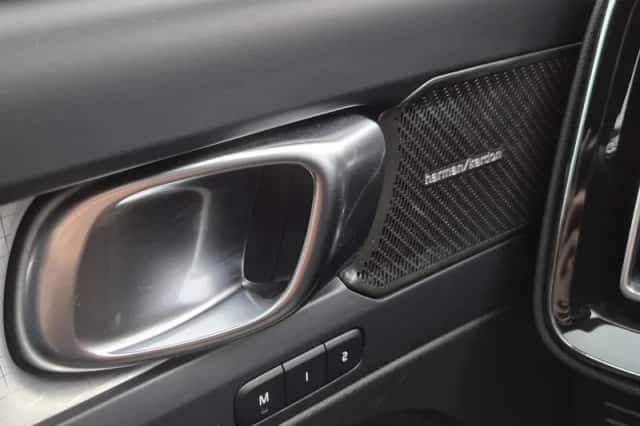 Volvo XC40 (2023) thumbnail 43