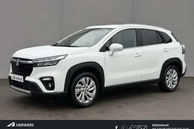 Suzuki S-Cross (2025) thumbnail 1