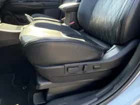 Mitsubishi Outlander (2019) thumbnail 39