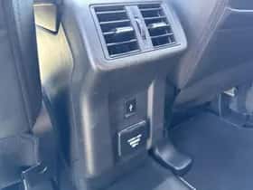 Mitsubishi Outlander (2019) thumbnail 44