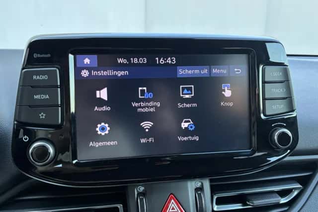 Hyundai i30 (2022) thumbnail 26