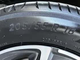 Hyundai i30 (2022) thumbnail 37