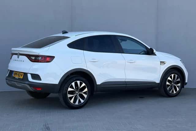 Renault Arkana (2022) thumbnail 3