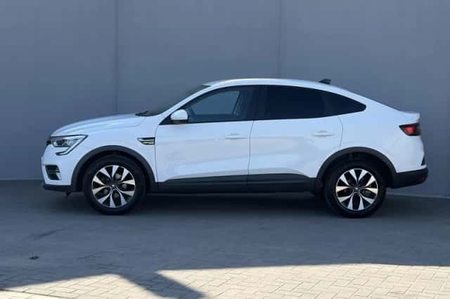 Renault Arkana (2022) thumbnail 9