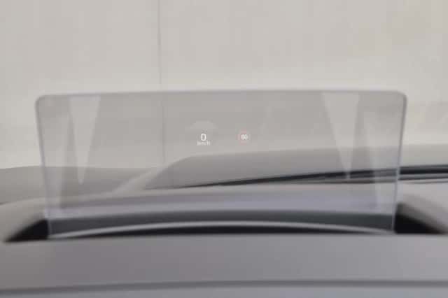 Ford Kuga (2023) thumbnail 4