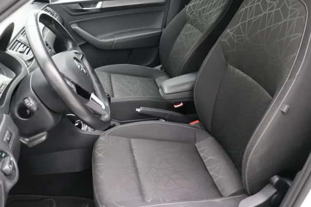 Škoda Rapid (2019) thumbnail 17