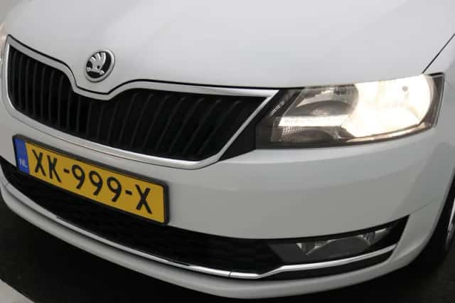 Škoda Rapid (2019) thumbnail 48