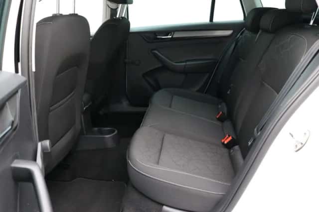 Škoda Rapid (2019) thumbnail 7