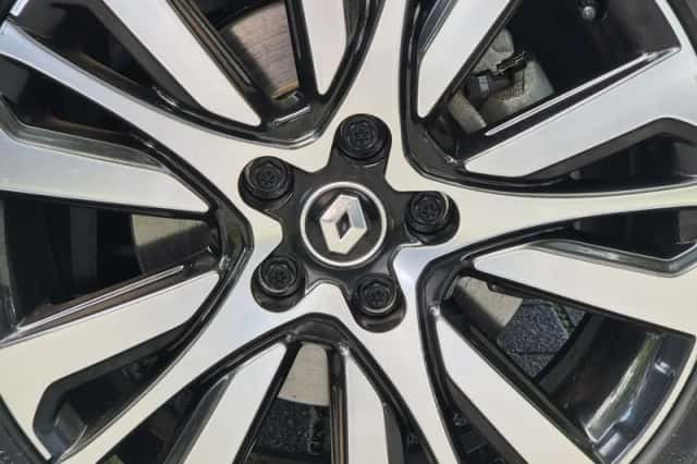Renault Captur (2022) thumbnail 19