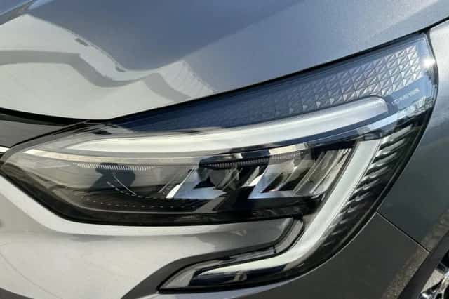 Renault Clio (2023) thumbnail 30
