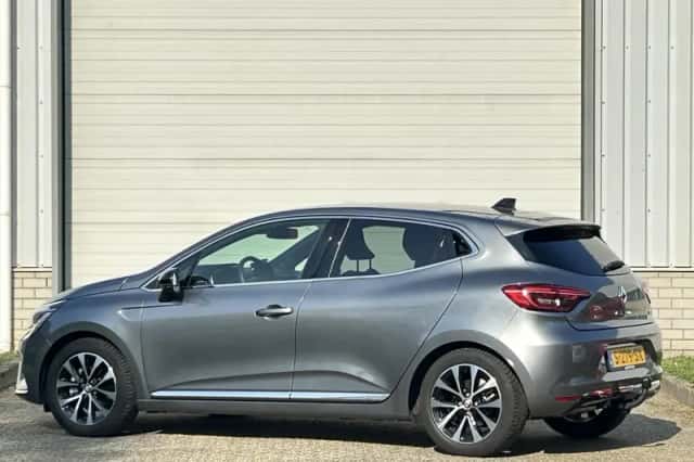 Renault Clio (2023) thumbnail 33