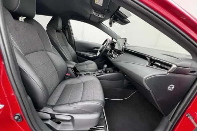 Toyota Corolla (2024) thumbnail 32