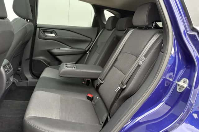 Nissan Qashqai (2023) thumbnail 4