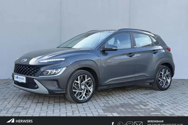 Hyundai Kona (2021) thumbnail 1