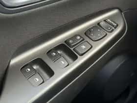 Hyundai Kona (2022) thumbnail 16