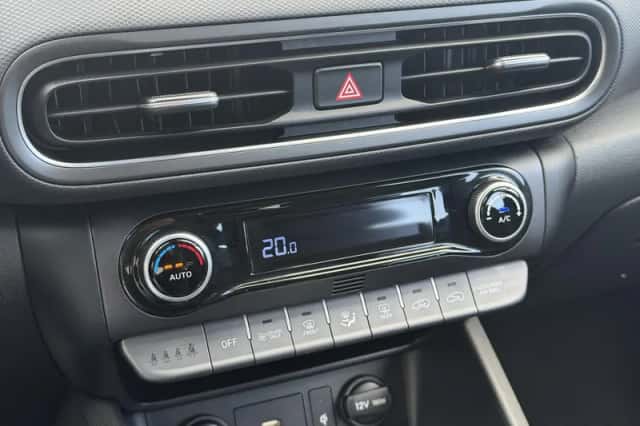 Hyundai Kona (2022) thumbnail 22